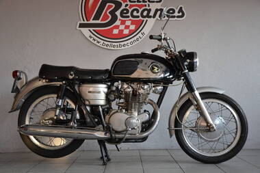 Honda CB450 BLACK BOMBER (2)