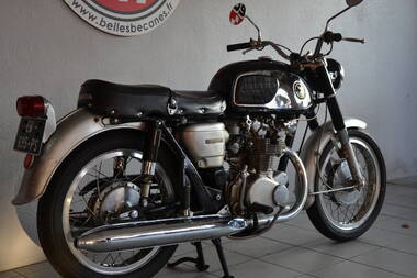 Honda CB450 BLACK BOMBER (5)