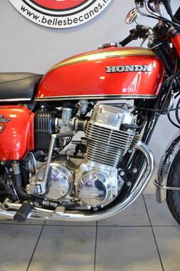 Honda CB750 K2 (14)