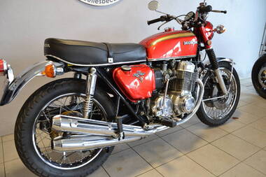 Honda CB750 K2 (15)