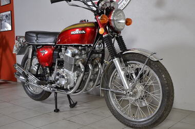 Honda CB750 K6 K1 (10)