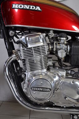 Honda CB750 K6 K1 (4)