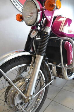 Suzuki 750 GT (6)