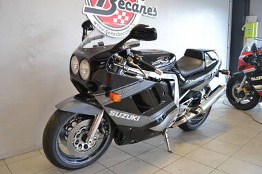 Suzuki GSXR1100 (4)