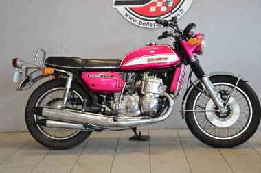 Suzuki GT750K (11)