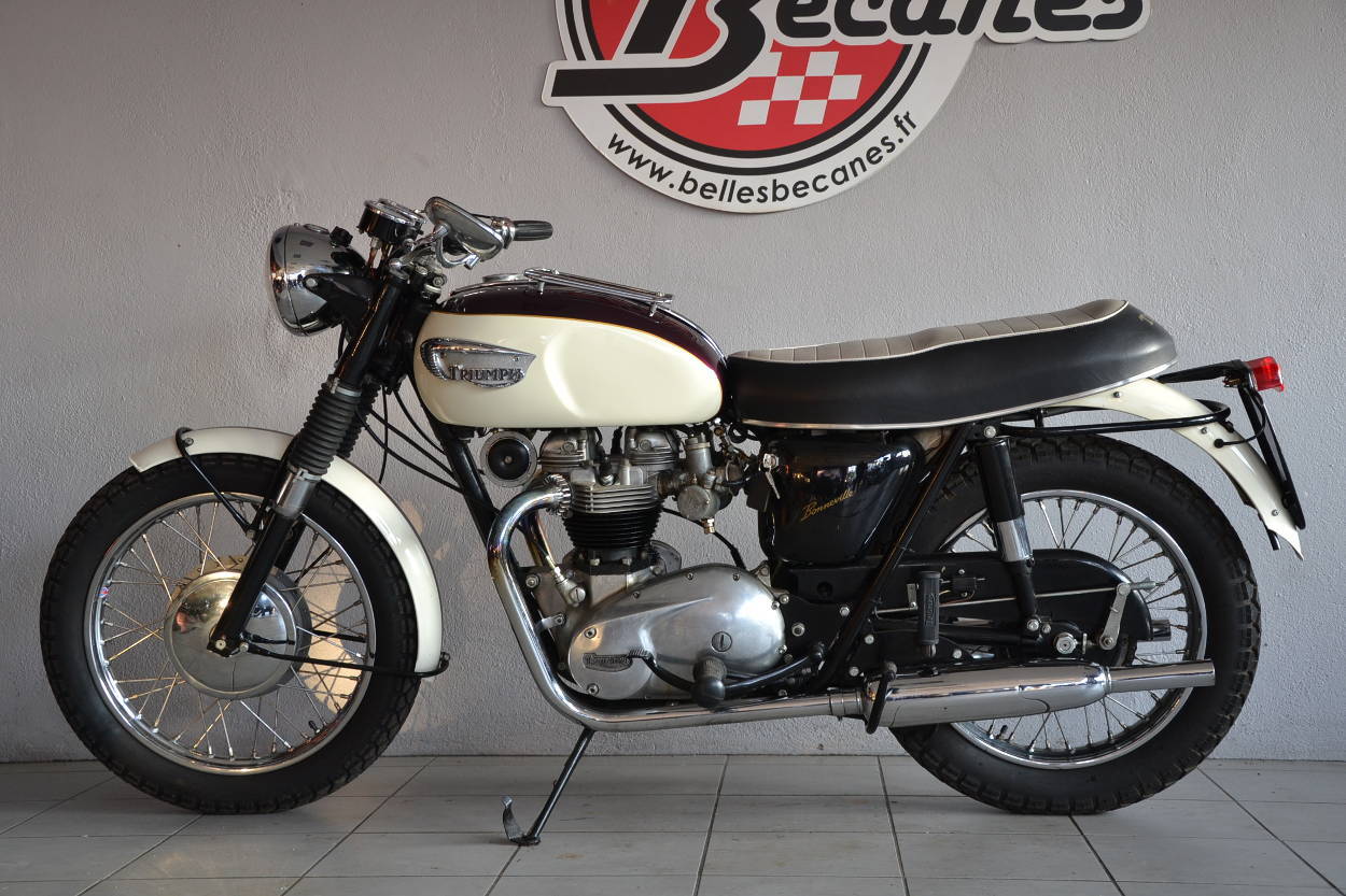 Triumph T120R (9)